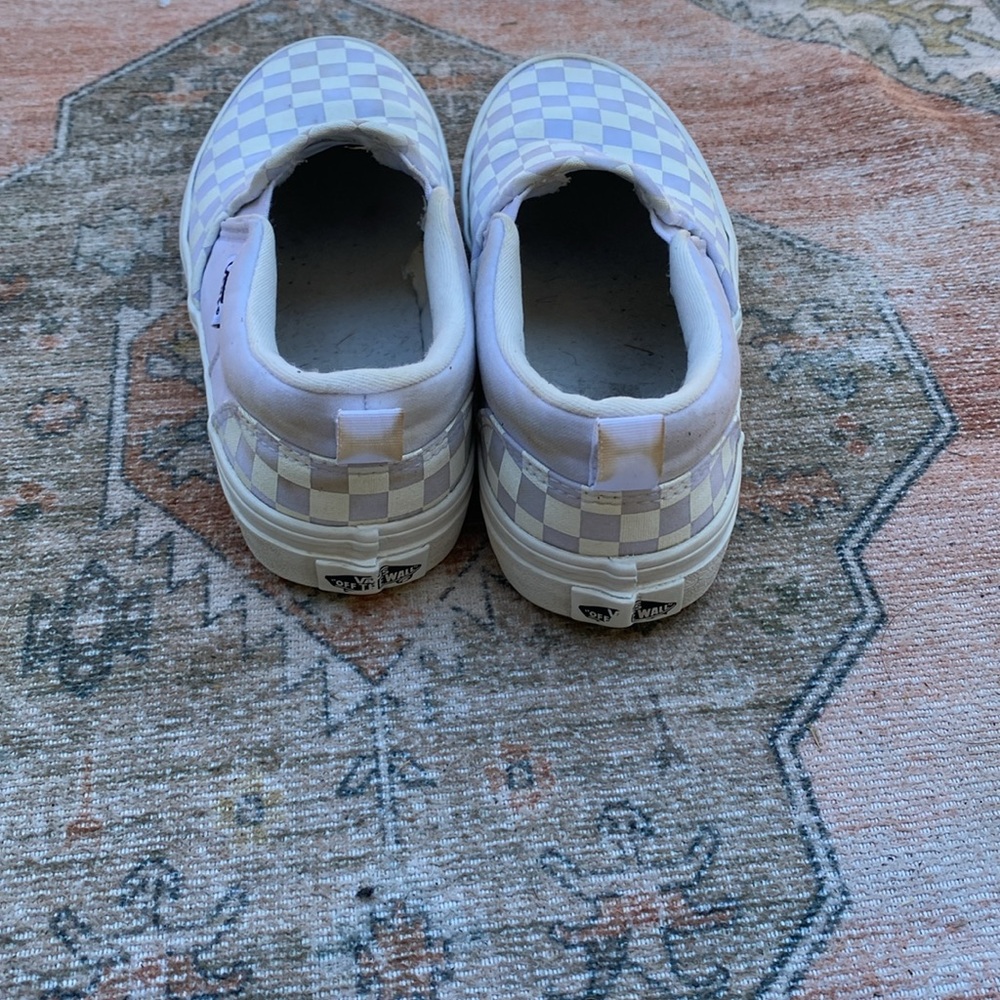 Youth white checkerboard slip on vans size 4.5 - Picture 2 of 7